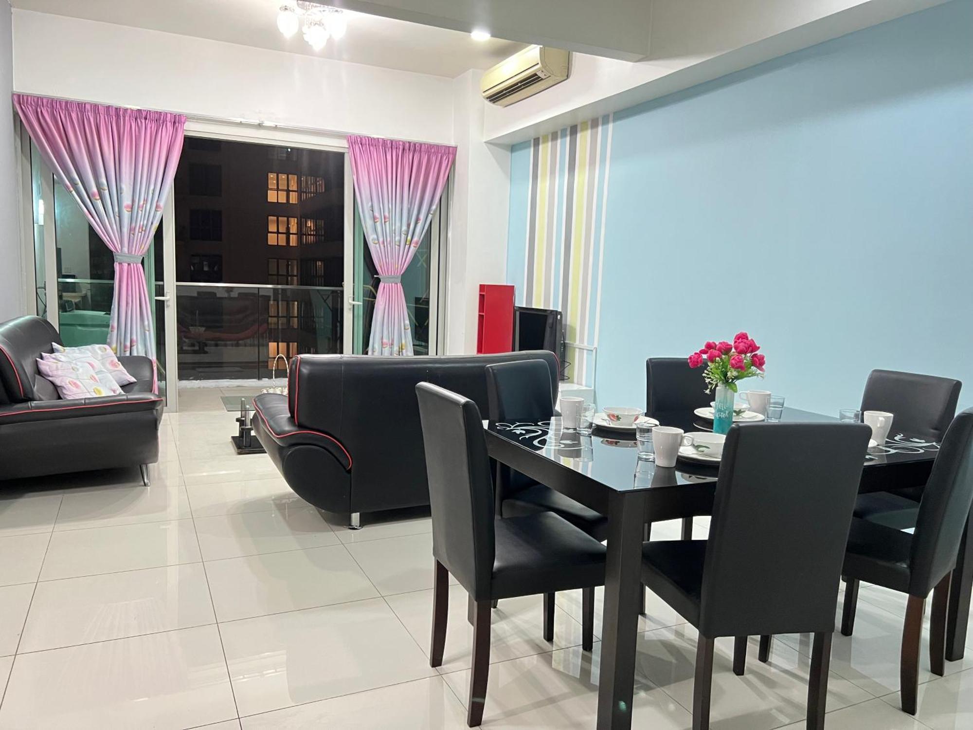 Regalia Suites 424 Kuala Lumpur Exterior photo